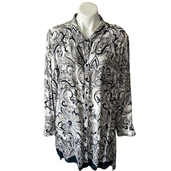 New Directions Curvy Black and White Paisley Soft Hi Low Shirtdress Plus Size - Picture 1 of 6